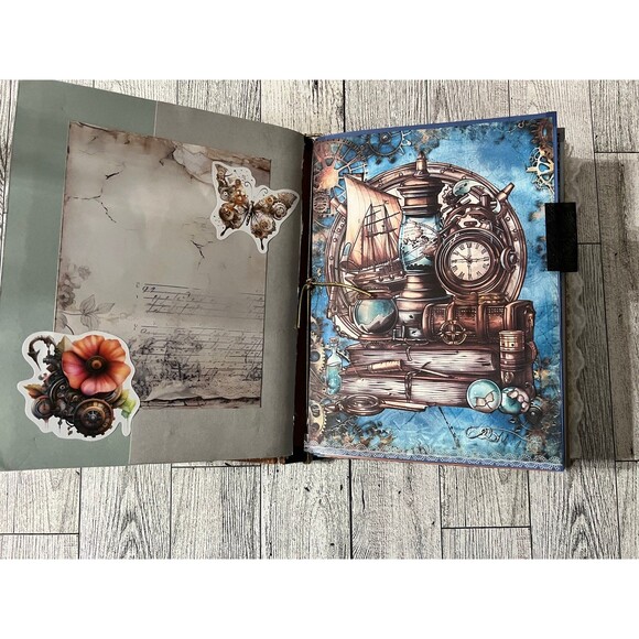 Handmade Steampunk Junk Journal w/Robot Keychain and Ephemera Pocket Folder - Picture 4 of 12